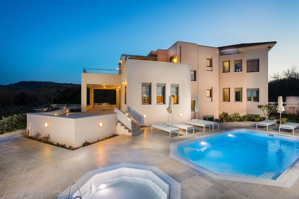 Deluxe Villa Ianthos - Outdoor Hot Tub & Kids Pool Gállos Exterior foto